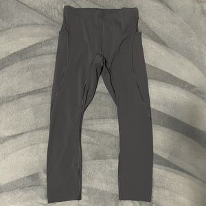 Lululemon 3/4 Tights Large
